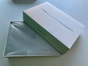 MacBook Air Retina Intel ENG 2019 (4 foto / 4)