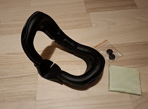 Valve Index Full kit + accessories (6 foto / 10)