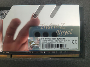 G.Skill DDR 4 4400mhz cl19 2x16 (32gb) (2 foto / 3)
