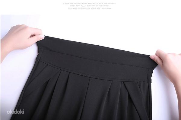 Новые брюки-стрейч, размер M + доставка (фото #3)