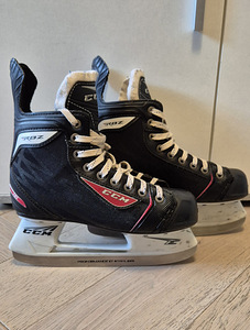 Hokiuisud CCM RBZ suurus 36 (1 foto / 3)
