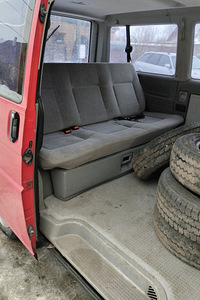 VVOLKSWAGEN МУЛЬТИВАН (5 фото из 5)