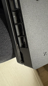 Playstation 4 500 gb (6 foto / 6)