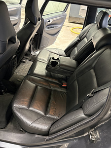 Volvo V70 Summum (8 foto / 9)