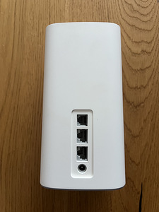 Huawei 5g ruuter H122 cpe pro 2 (3 foto / 3)