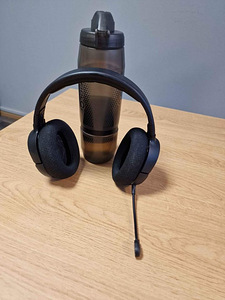 Steelseries Arc Wireless kõrvaklapid mikrofoniga