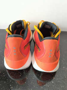 Uued jooksutossud Saucony Ride 18, s. 46,5 (6 foto / 8)