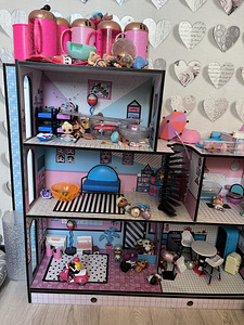 Детский дом для кукол L.O.L и 40 кукол L.O.L