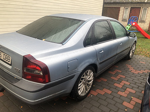 Volvo s80 2.5 tdi 103kw (3 foto / 7)