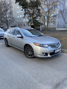 Honda Accord 2.2 i-DTEC (2 foto / 8)