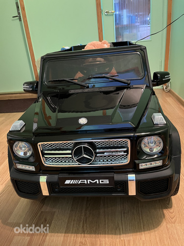 Детская машина на аккумуляторе Mercedes G65 AMG must
