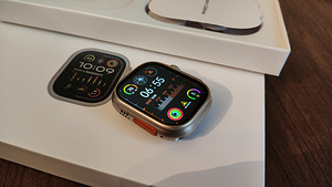 Apple Watch Ultra 2 Titanium Case + Airpods pro (Replica)