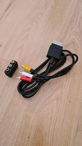 Xbox 360 lisad (VGA kaabel, adapter, peakomplekt, headset) (6 foto / 10)