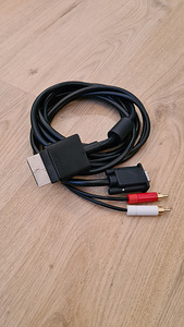 Xbox 360 lisad (VGA kaabel, adapter, peakomplekt, headset) (7 foto / 10)