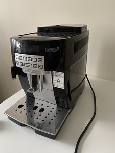 Kohvimasin DeLonghi Magnifica S cappuccino (1 foto / 2)