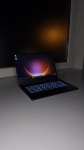 MSI Stealth 15M RTX3060 i7-11375H 16GB 500GB (2 foto / 7)