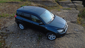Toyota Rav4 2.2 d-cat (4 foto / 10)