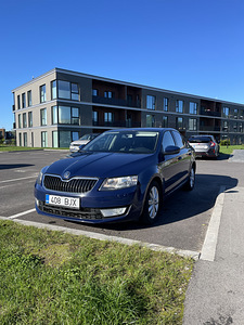 Skoda Octavia 1.2 77kW (1 foto / 14)