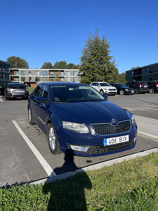 Skoda Octavia 1.2 77kW (2 foto / 14)