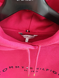 Tommy Hilfiger XL (2 foto / 2)