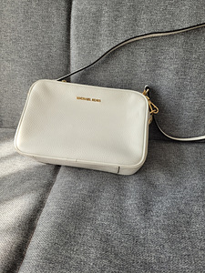 Kott Michael Kors (4 foto / 4)