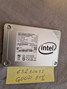 SSD + HDD (3 foto / 7)