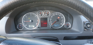 Volkswagen Sharan 1,9 TDI 85kw 2009 (7 foto / 9)