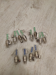 LED колпачки на колеса (3 фото из 3)