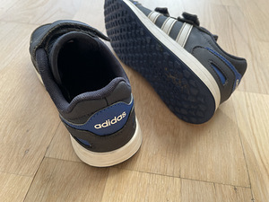 Adidas tossud 31 (2 foto / 3)