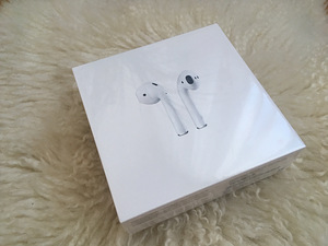 Aipods 2 новые (1 фото из 2)