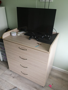 Телевизор philips 32" (2 фото из 2)