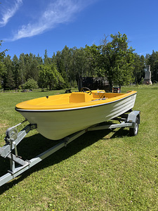 Моторная лодка Terhi 410R с Yamaha 20hp (8 фото из 8)