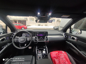 Kia Sorento 4 (5 фото из 8)