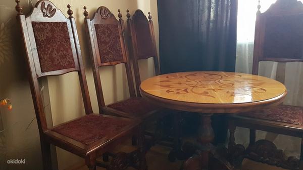 4 tooli ja laud (foto #2)