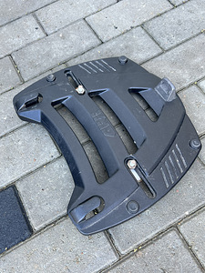 Pagasikohver GIVI 46L (3 foto / 4)