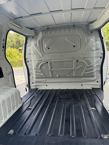 Peugeot Bipper (7 фото из 10)