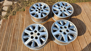 Диски Chrysler R15 ET40 5x114.3 (2 фото из 3)