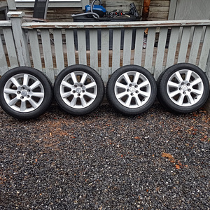Оригинальные литые диски Toyota (4 фото из 4)
