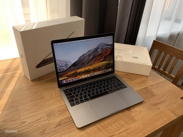 MacBook Pro (13-inch, 2017, Two Thunderbolt 3 ports) (foto #1)