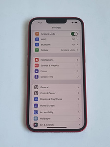 iPhone 13, 128 ГБ (2 фото из 3)