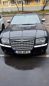 Chrysler 300c (1 фото из 10)