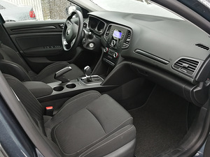 Renault Megane 1.2 , 97kW. (1 foto / 7)