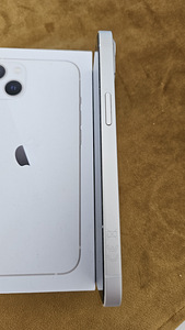 iPhone 13, Starlight, 256GB. Аккумулятор 89% (8 фото из 10)