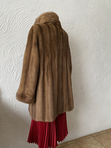 Naaritsa kasukas 36-38 S/M (4 foto / 10)
