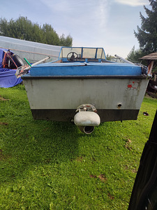 Продам лодку Amur-Vostok (2 фото из 5)