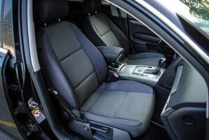 Audi A6 2.0 tdi 2007 (8 foto / 9)