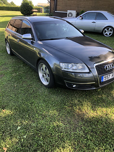 Audi a6 c6 quattro s-line (2 foto / 10)