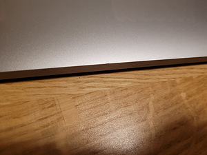 Apple MacBook Pro 15 2017 (6 фото из 6)