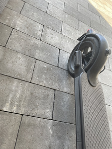Xiaomi Mi Scooter 1S (4 foto / 4)