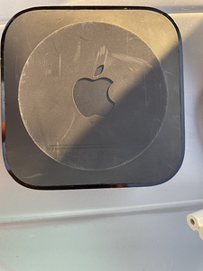 Apple TV gen4 32gb A1625 (2 foto / 4)